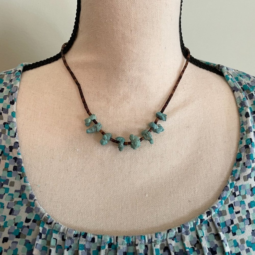 Vintage Navajo Handmade Turquoise Chunk & Brown Heishi Shell Beads necklace
